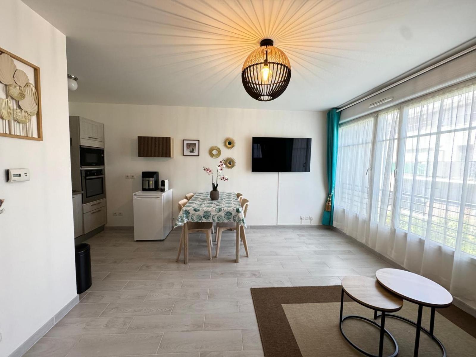 Appartement Magnolia 40M2, Parking Et Wifi Gratuit مونتِفرا المظهر الخارجي الصورة